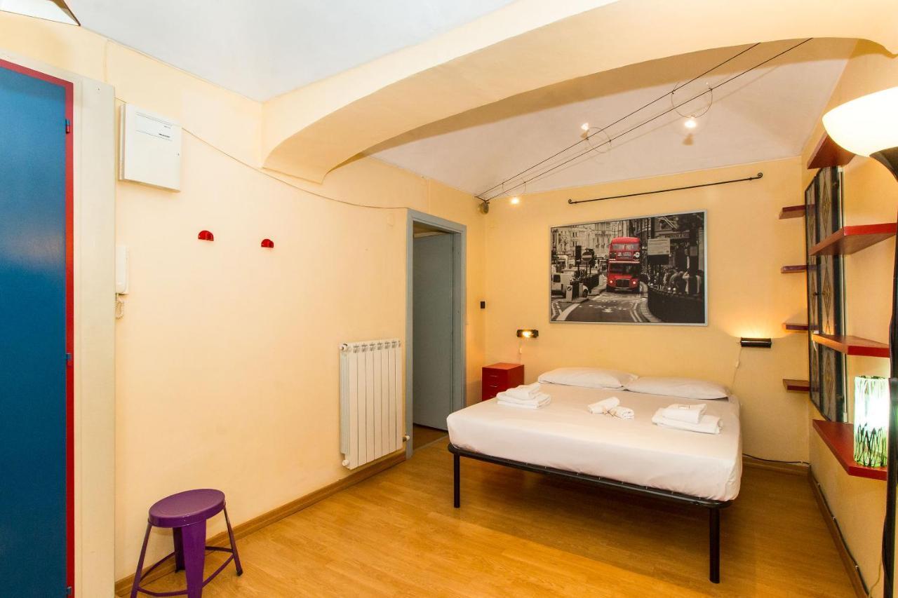 Porta Nuova Central Flat With Balcony Торино Екстериор снимка