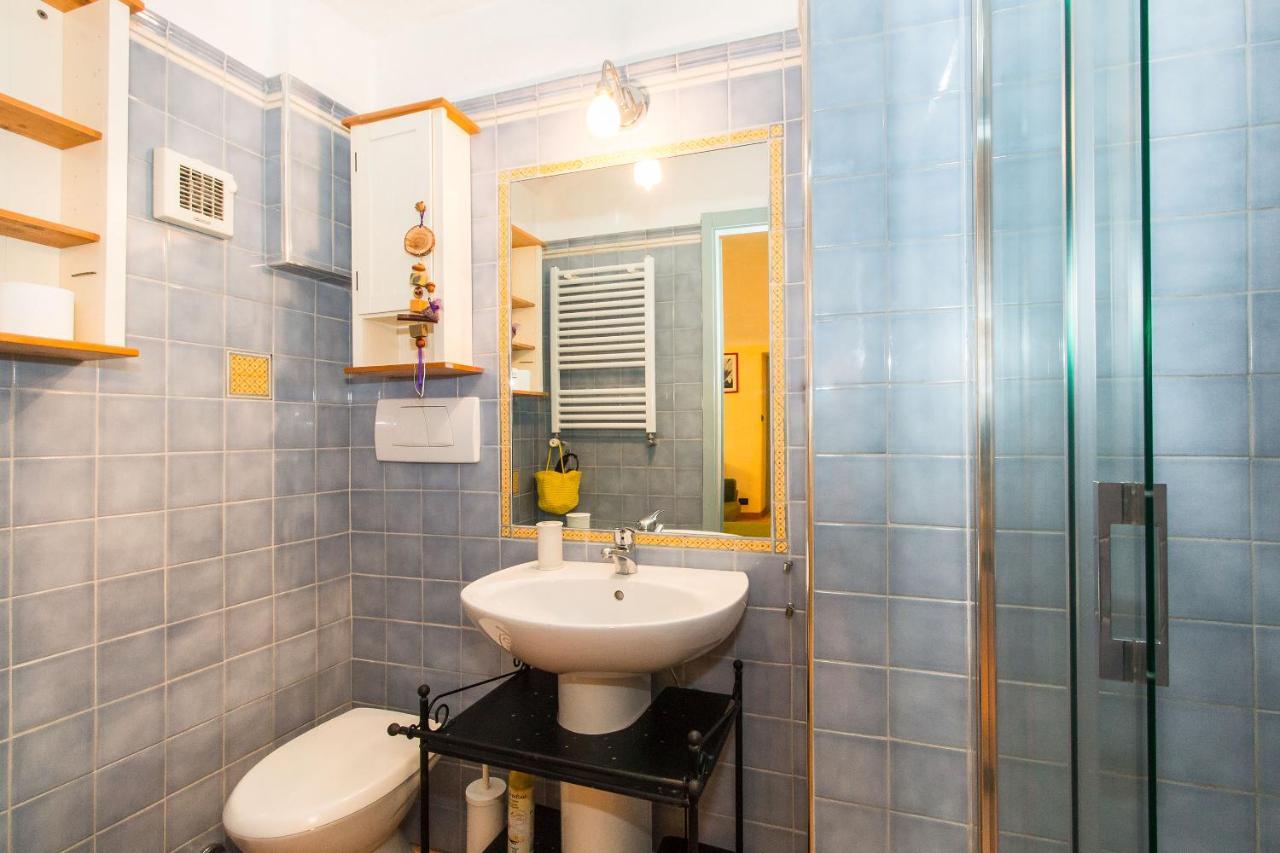 Porta Nuova Central Flat With Balcony Торино Екстериор снимка